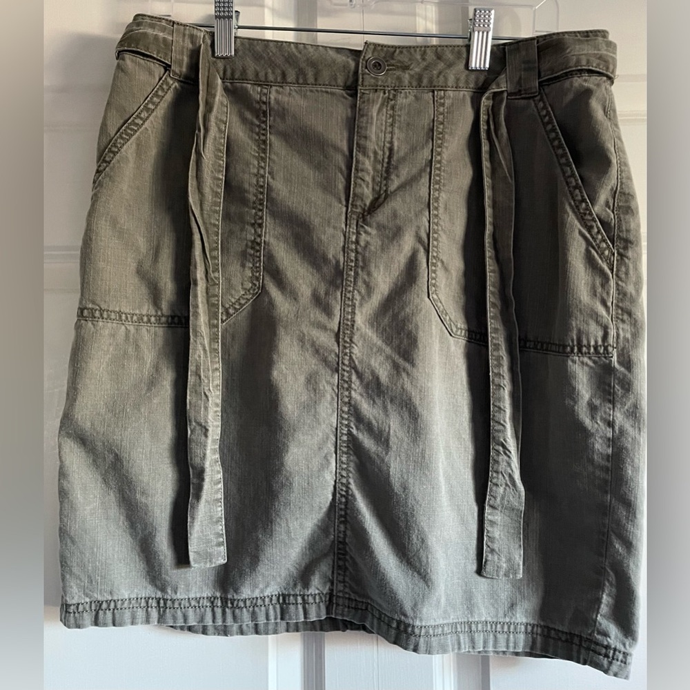 SONOMA cargo skirt, green, size 10.